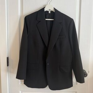 Banana Republic Over Sized Black Blazer NWOT, never worn!